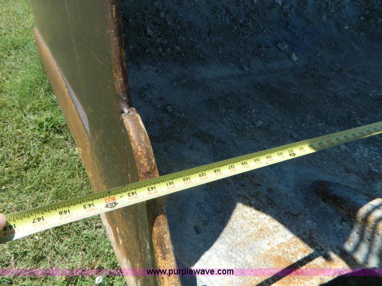 image for item K8116 Michigan 275B wheel loader