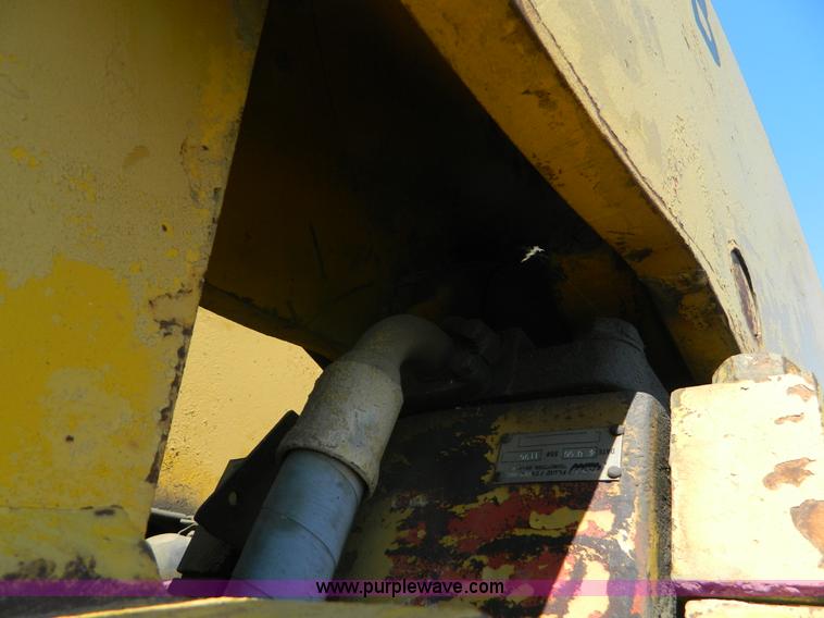 image for item K8116 Michigan 275B wheel loader