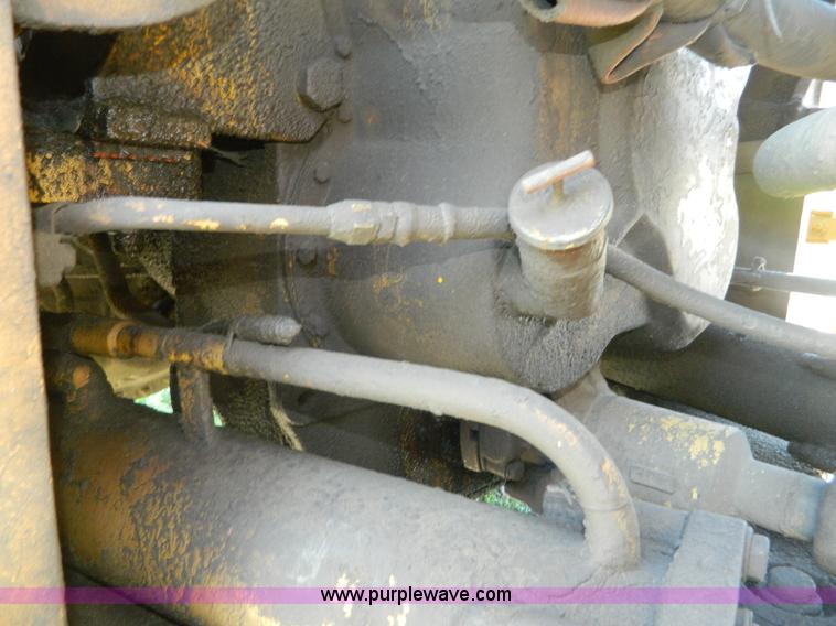 image for item K8116 Michigan 275B wheel loader