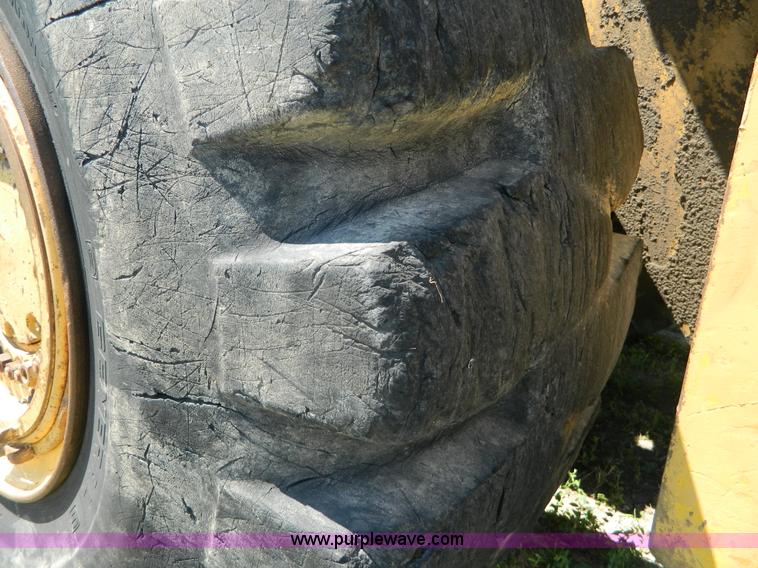 image for item K8116 Michigan 275B wheel loader