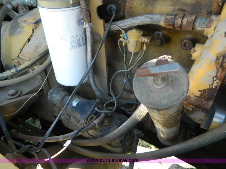 image for item K8116 Michigan 275B wheel loader