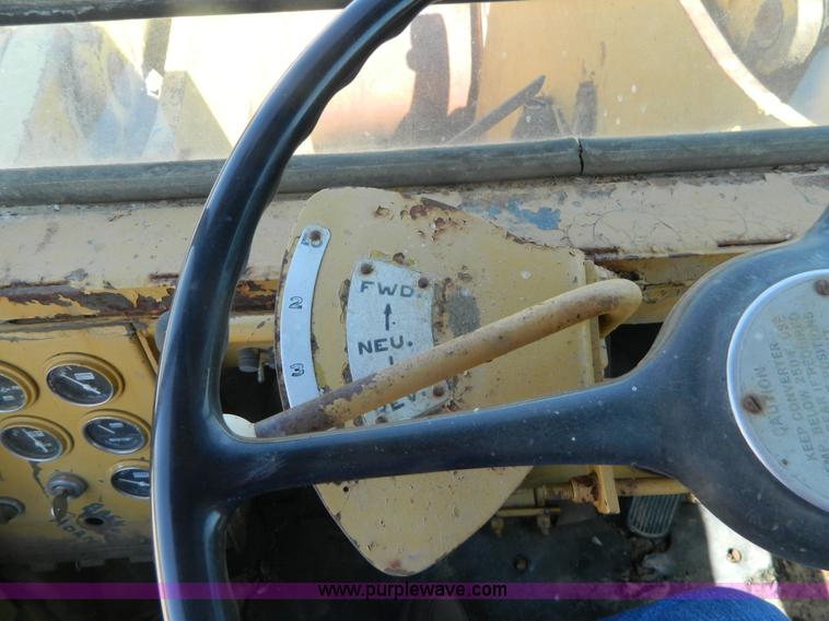 image for item K8116 Michigan 275B wheel loader