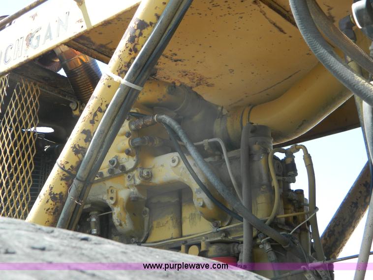 image for item K8116 Michigan 275B wheel loader