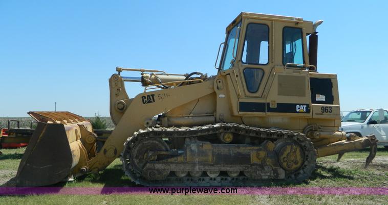 image for item K8122 1993 Caterpillar 963 track loader