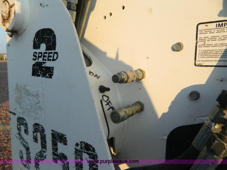 image for item K8135 2003 Bobcat S250 skid steer