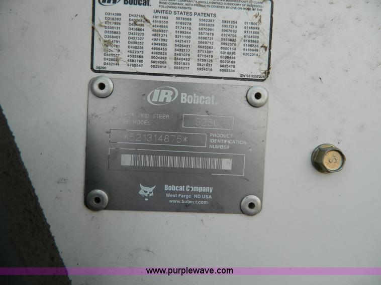 image for item K8135 2003 Bobcat S250 skid steer