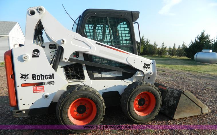 image for item K8136 2013 Bobcat S570 skid steer