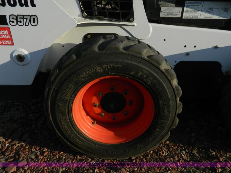 image for item K8136 2013 Bobcat S570 skid steer
