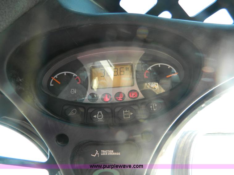 image for item K8136 2013 Bobcat S570 skid steer