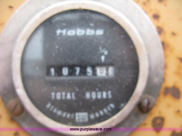 image for item K8681 1985 Case 30+4 trencher