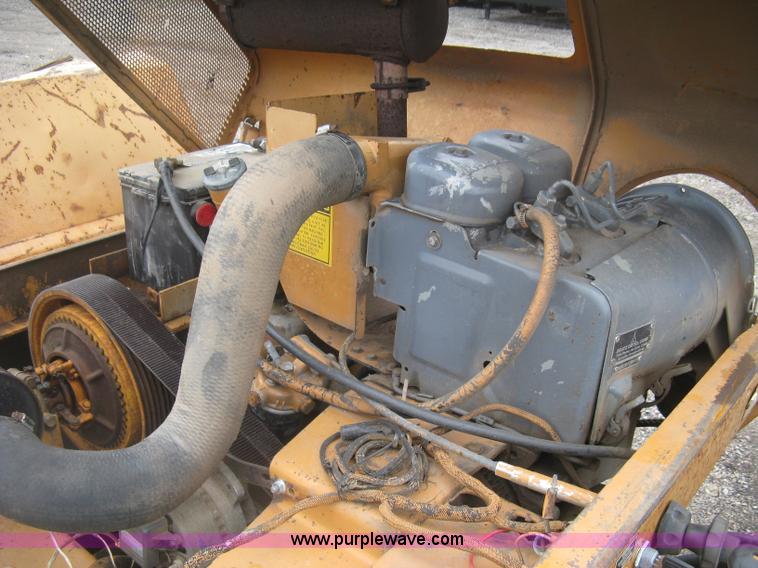 image for item K8681 1985 Case 30+4 trencher