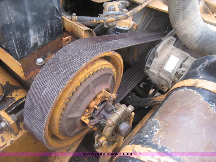 image for item K8681 1985 Case 30+4 trencher