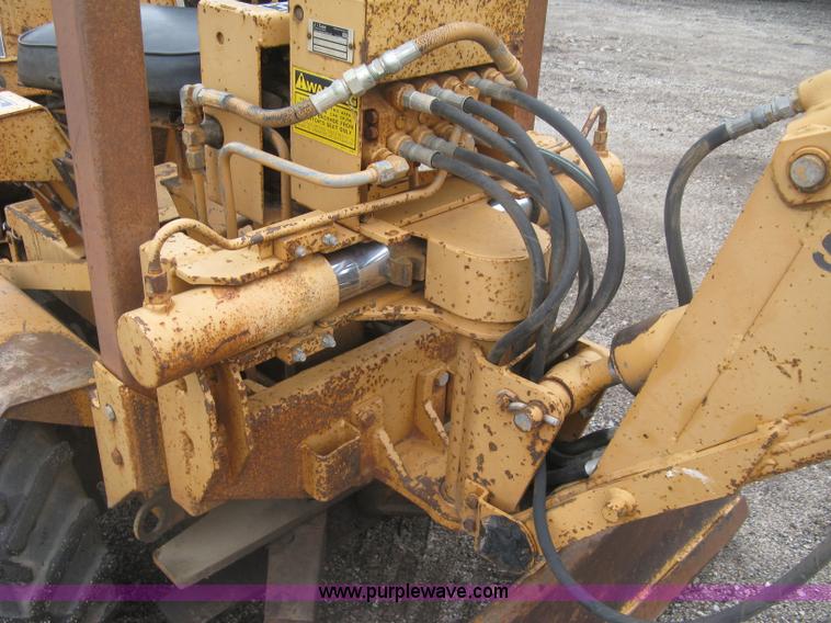 image for item K8681 1985 Case 30+4 trencher