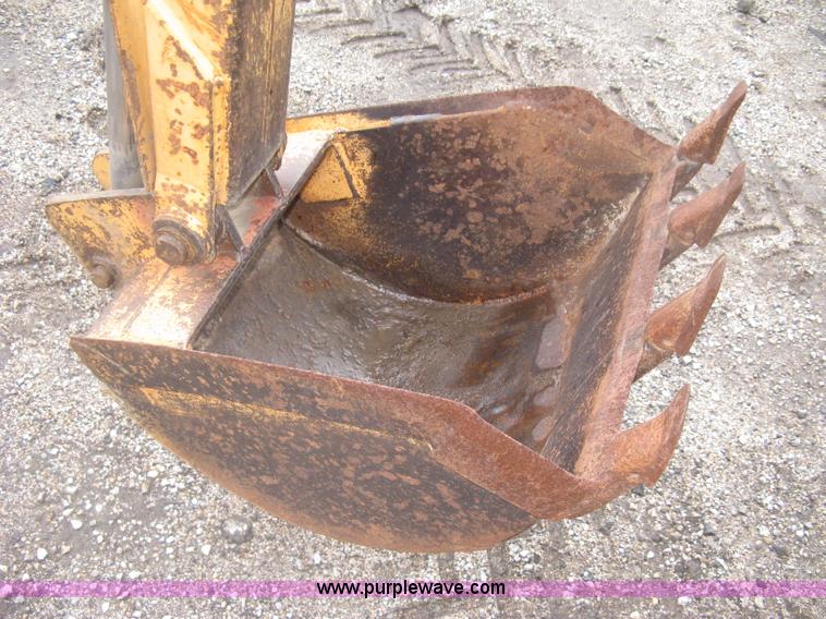 image for item K8681 1985 Case 30+4 trencher