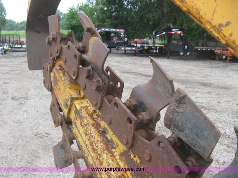 image for item K8681 1985 Case 30+4 trencher