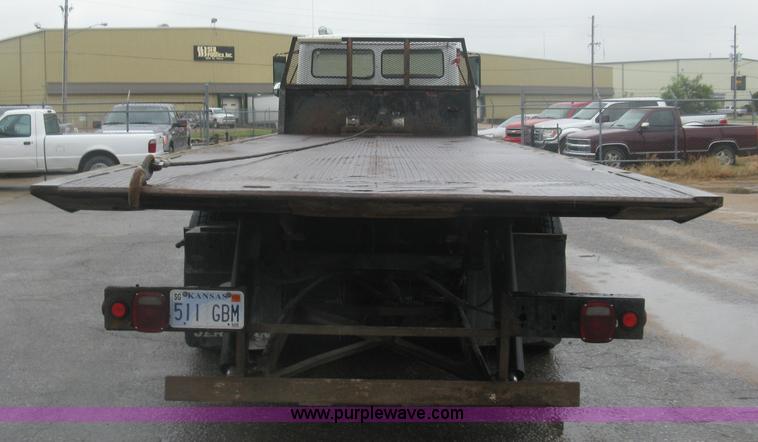 image for item K8688 1997 Freightliner FL80 rollback truck