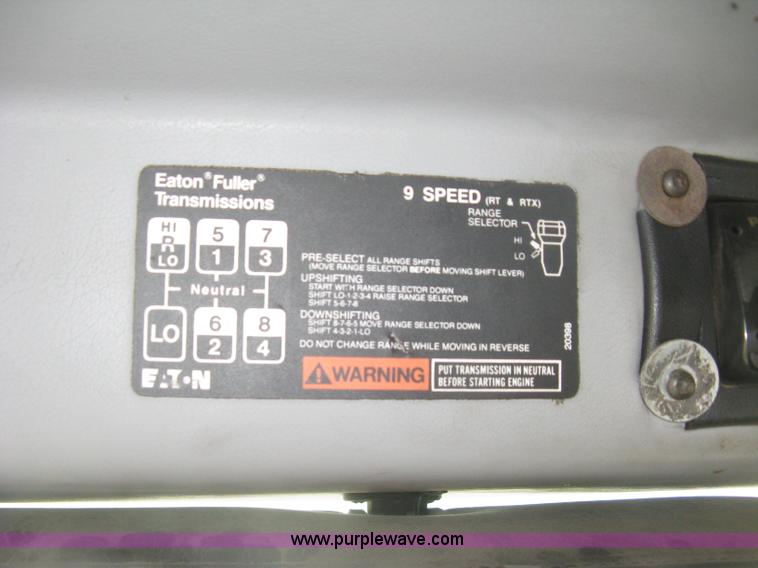 image for item K8688 1997 Freightliner FL80 rollback truck