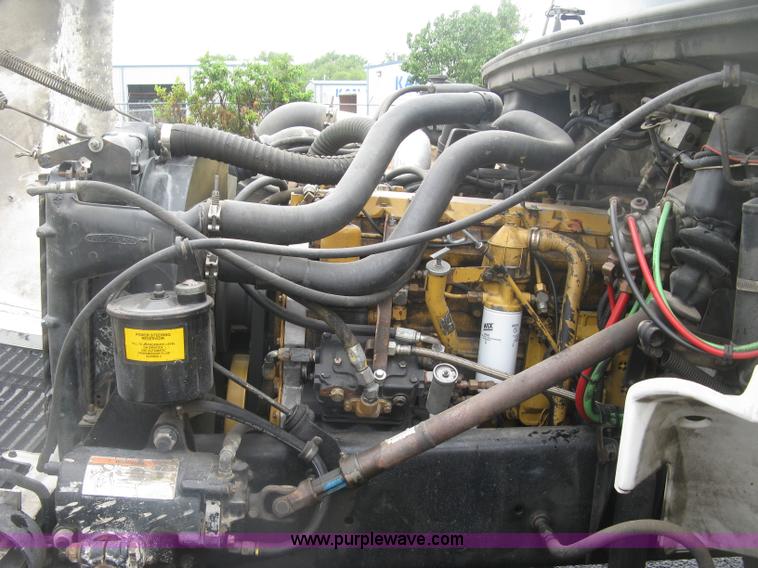 image for item K8688 1997 Freightliner FL80 rollback truck