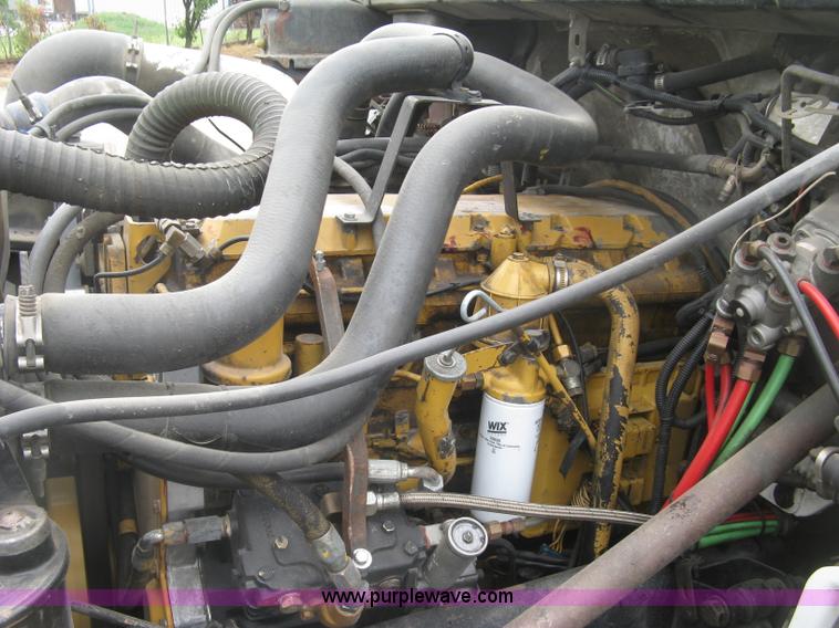 image for item K8688 1997 Freightliner FL80 rollback truck