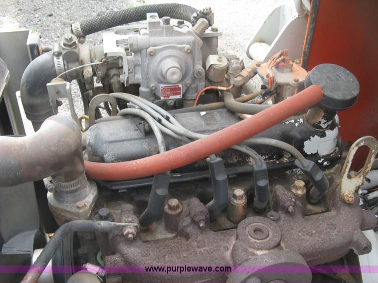 image for item K8690 1999 Sky Jack SJ8841A scissor lift