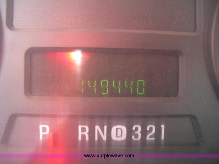 image for item K8691 2005 Ford F350 Super Duty XL utility truck