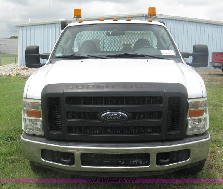 image for item K8692 2008 Ford F350 Super Duty XL utility truck