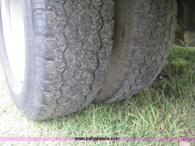 image for item K8692 2008 Ford F350 Super Duty XL utility truck