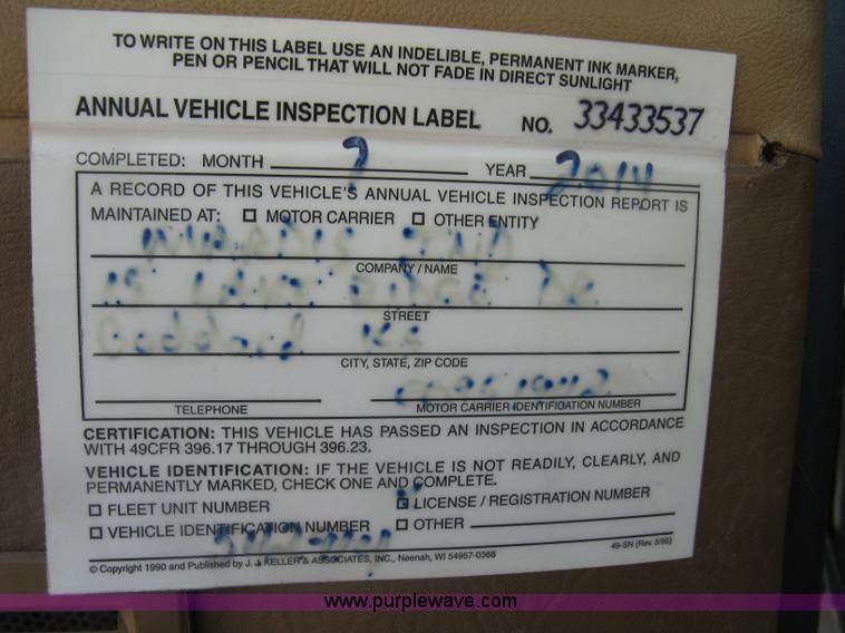 image for item K8694 1996 Ford LTA9000 Aero Max 106 semi truck