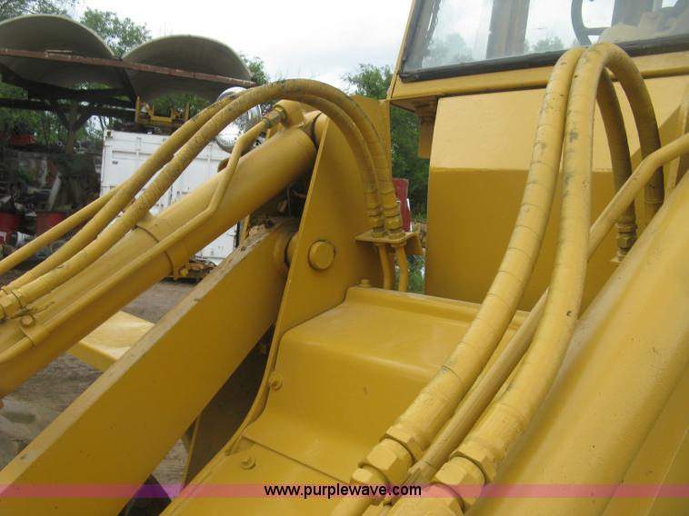 image for item K8696 1980 Caterpillar 910 wheel loader