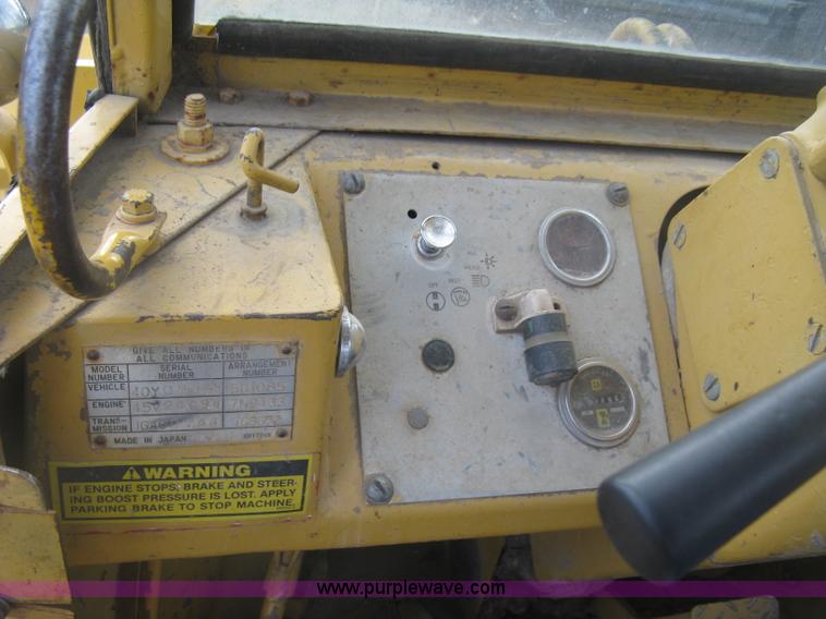 image for item K8696 1980 Caterpillar 910 wheel loader