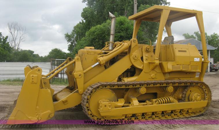 image for item K8697 Caterpillar 977L track loader