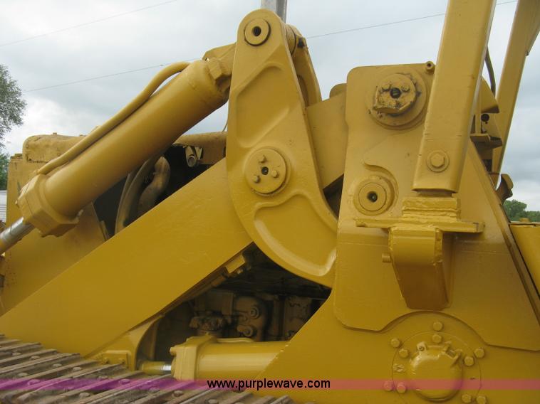 image for item K8697 Caterpillar 977L track loader