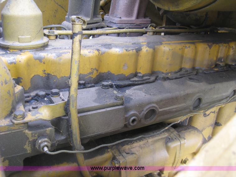 image for item K8697 Caterpillar 977L track loader