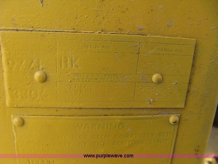 image for item K8697 Caterpillar 977L track loader