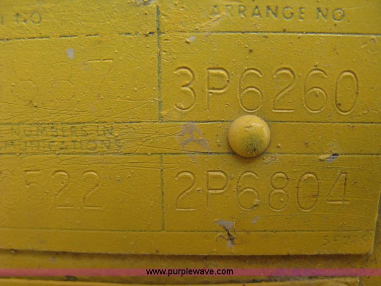 image for item K8697 Caterpillar 977L track loader