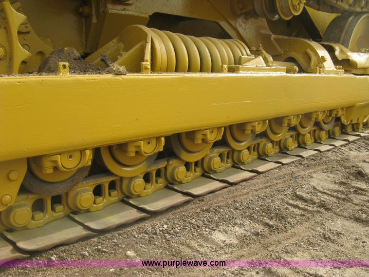 image for item K8697 Caterpillar 977L track loader