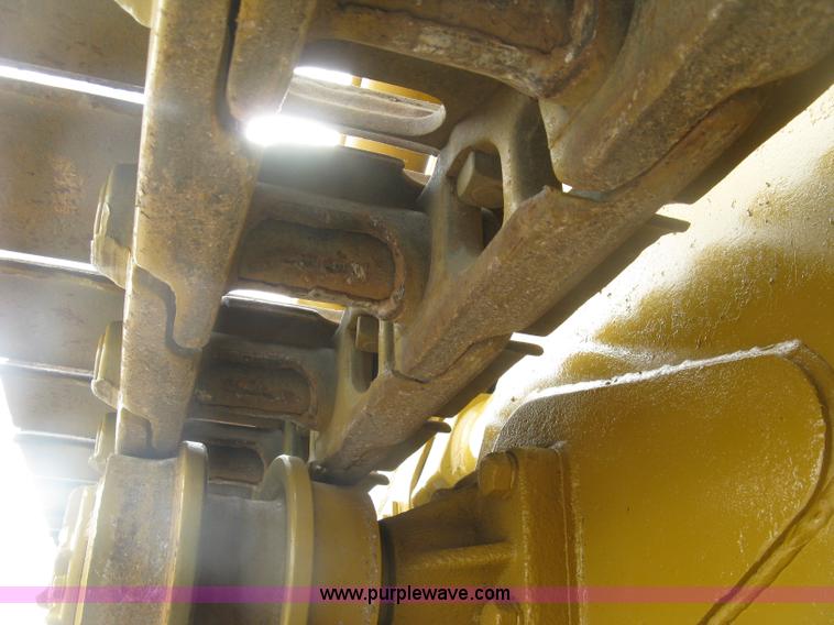 image for item K8697 Caterpillar 977L track loader