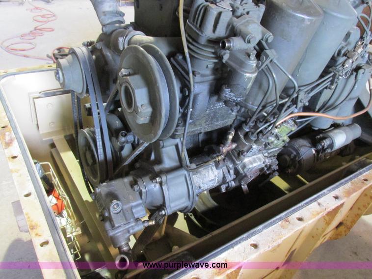 image for item Z9610 Continental LDS465-1A six cylinder diesel engine