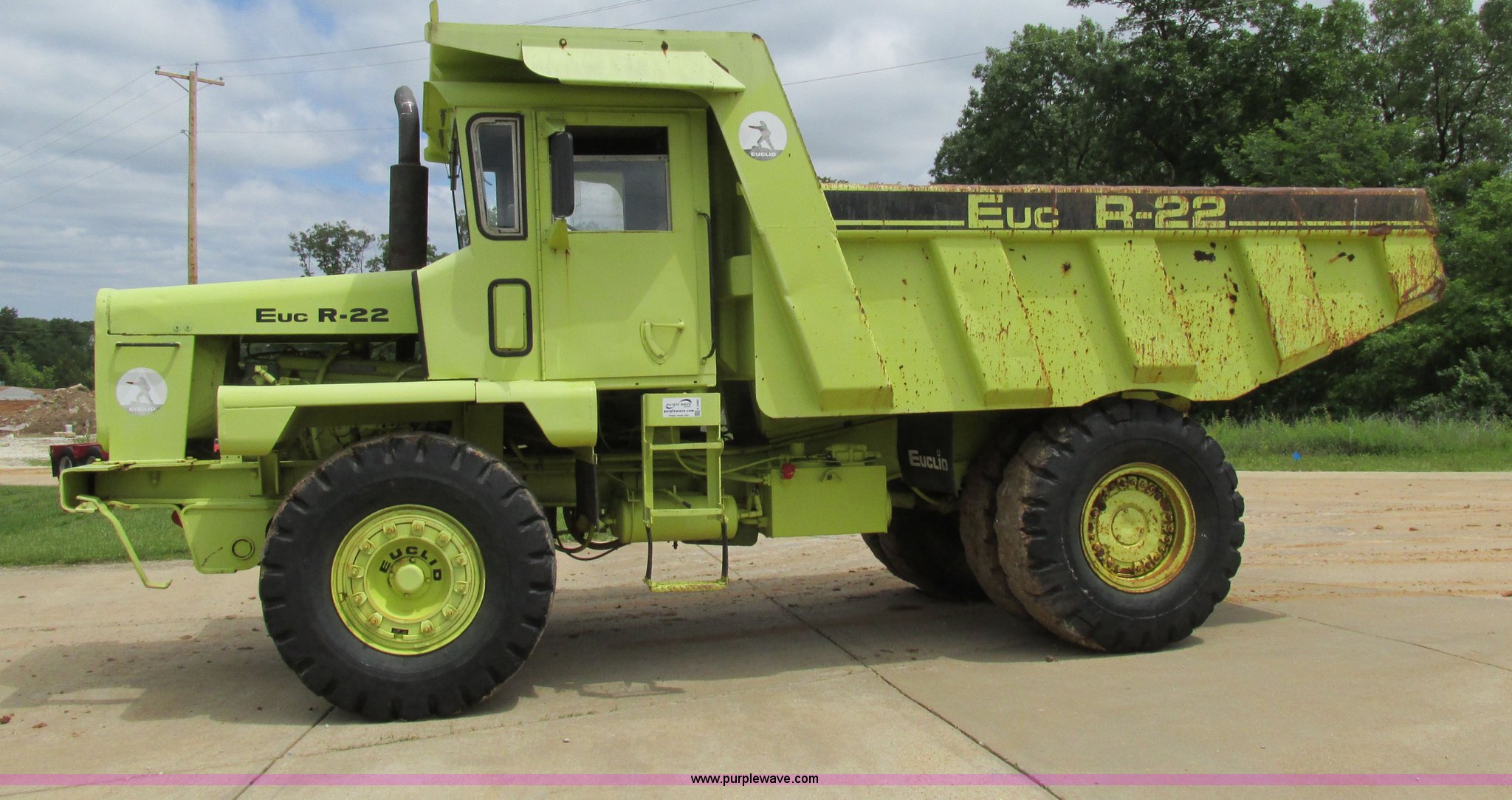 1974 Euclid R22 (207FD) haul truck in High Ridge, MO Item K5082 sold