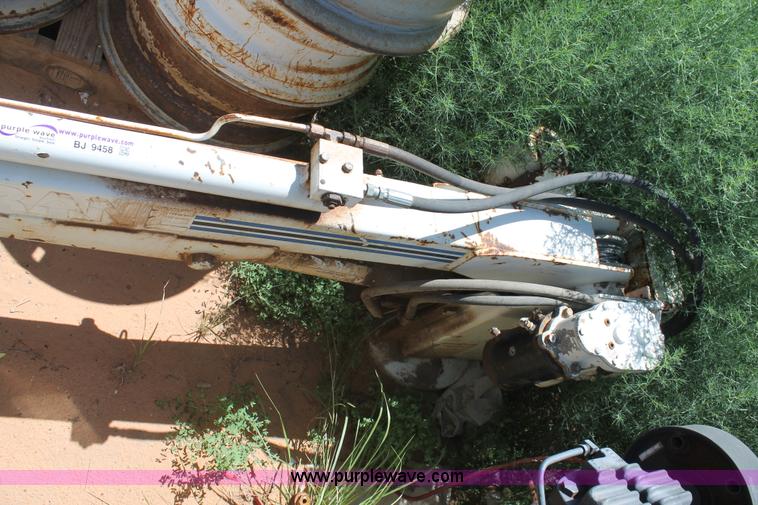 image for item BJ9458 Auto crane