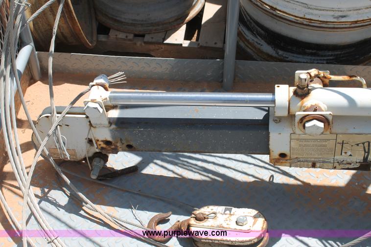 image for item BJ9458 Auto crane