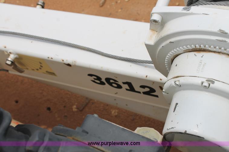 image for item BJ9477 Liftmoore 3612 service crane