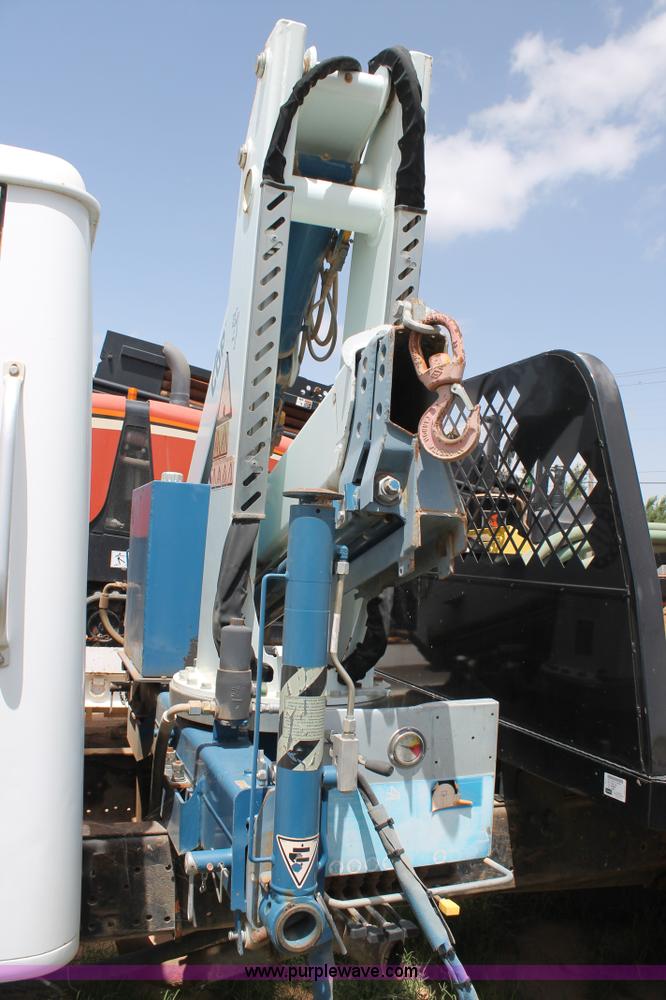 image for item L4262 1994 International 4900 crane truck