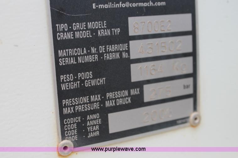 image for item L4262 1994 International 4900 crane truck