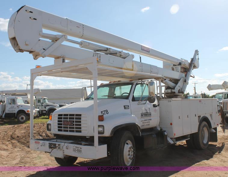 image for item L4270 2000 GMC C7500 bucket truck