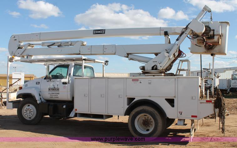 image for item L4270 2000 GMC C7500 bucket truck