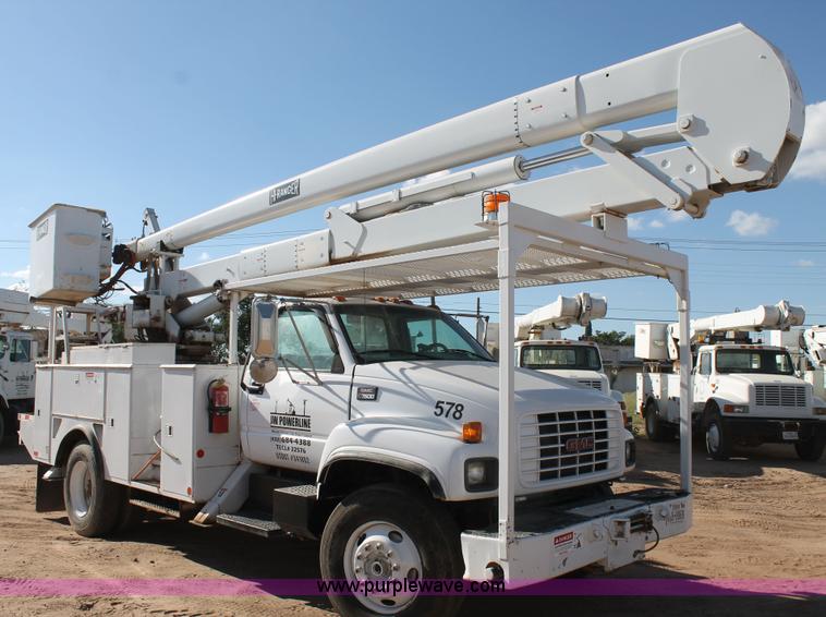 image for item L4270 2000 GMC C7500 bucket truck