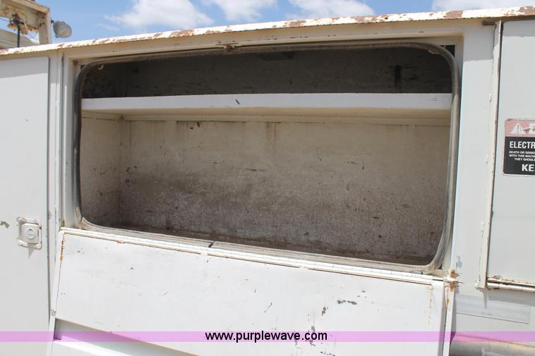 image for item L4271 1987 International F2554 bucket truck