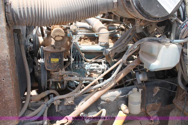 image for item L4271 1987 International F2554 bucket truck