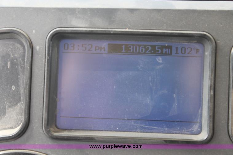 image for item L4275 2012 Mack GU433 mixer truck